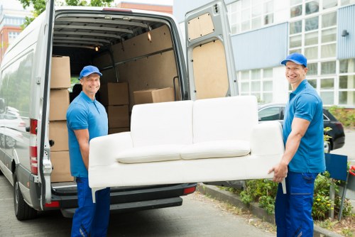 Keyboard navigation and accessible website support for Man With A Van Chiswick