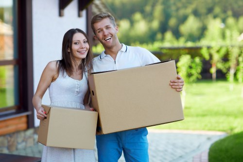 Variety of cardboard boxes suitable for packing in Chiswick